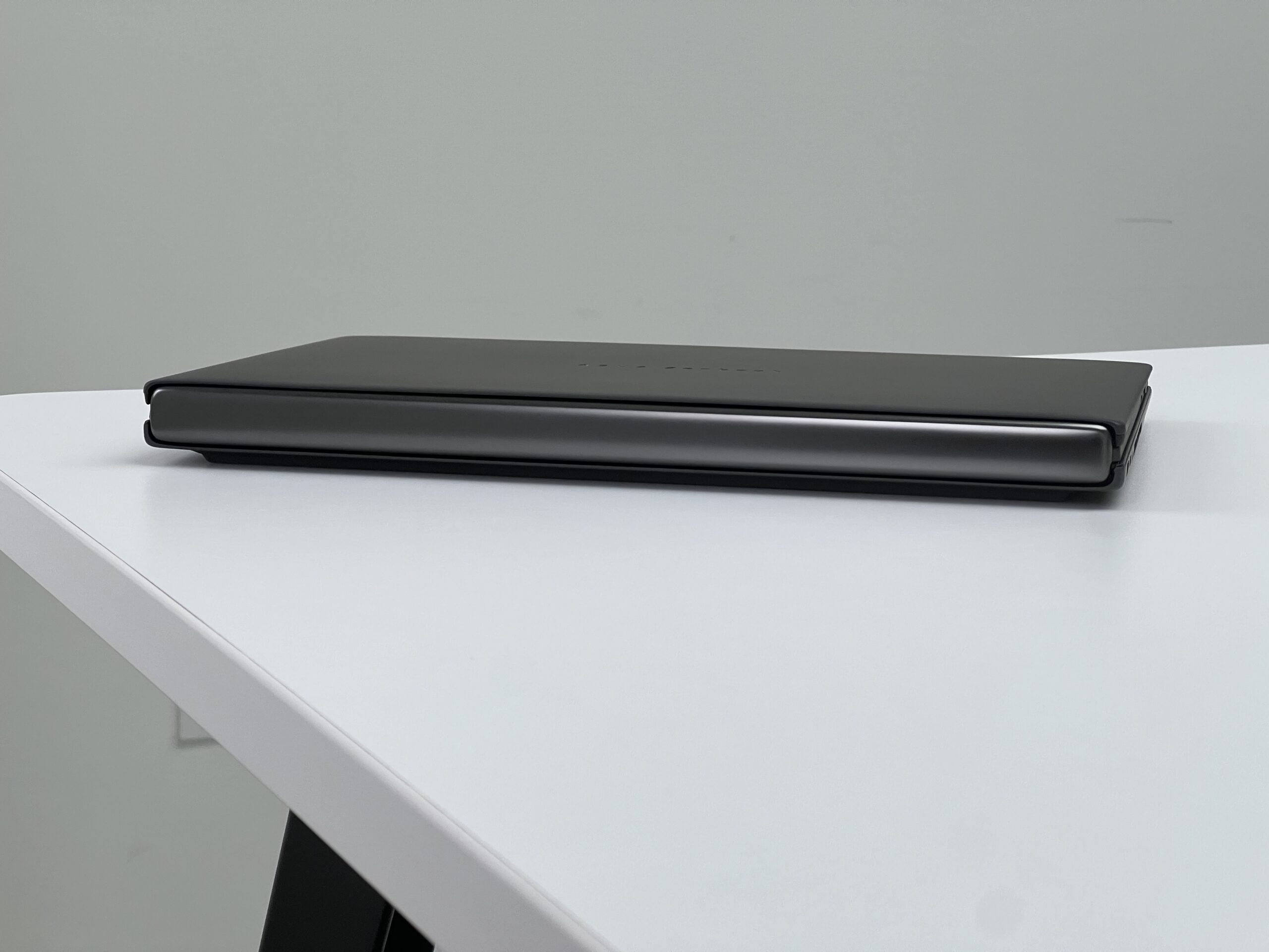 2026款ASUS ZenBook Duo评测：屏幕更大、续航更长、散热更好，体验成熟许多的双屏神器！